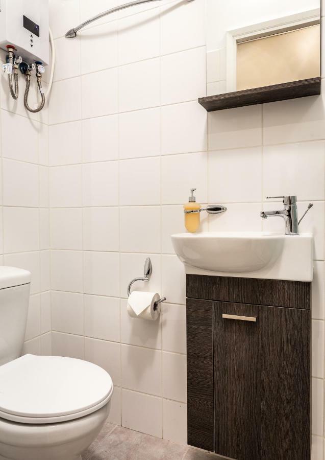 אתונה Exceptionally Located Studio Apartment מראה חיצוני תמונה